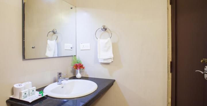Michaels Inn Thekkady Dış mekan fotoğraf