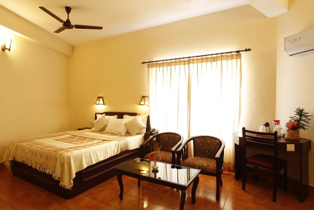 Michaels Inn Thekkady Dış mekan fotoğraf