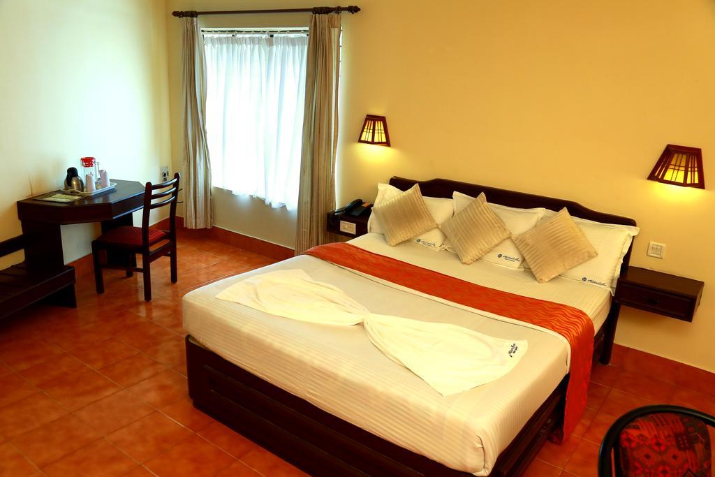 Michaels Inn Thekkady Dış mekan fotoğraf
