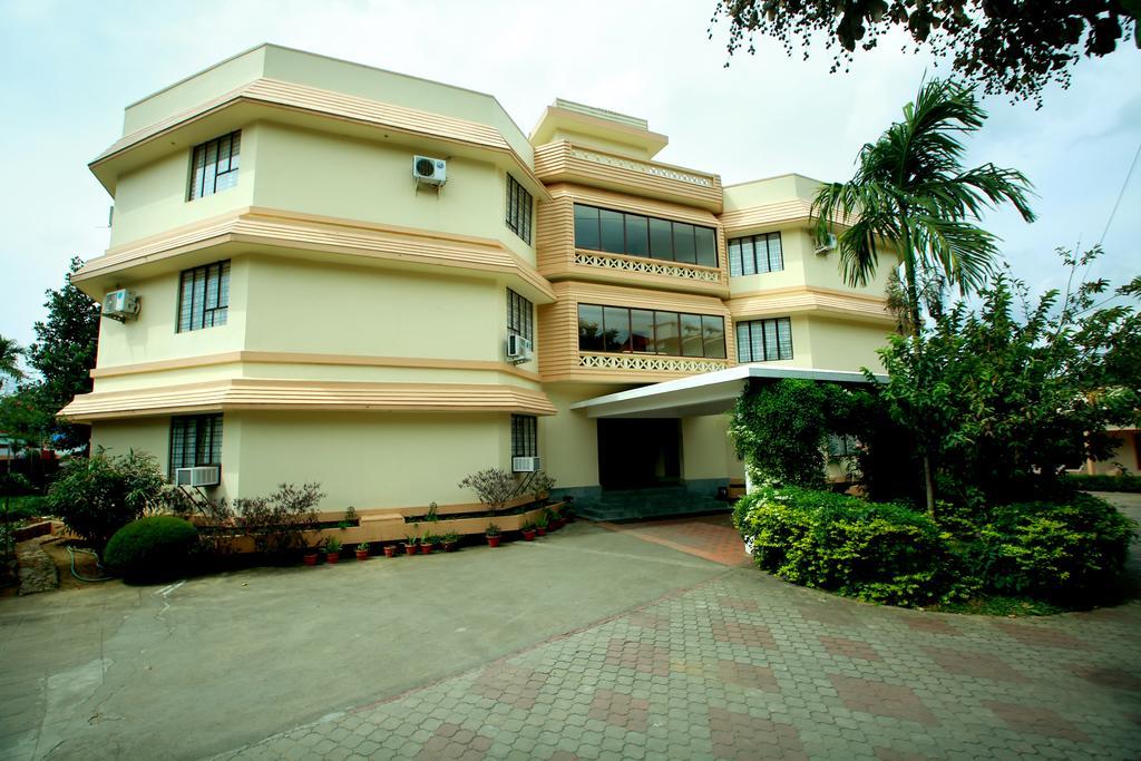 Michaels Inn Thekkady Dış mekan fotoğraf