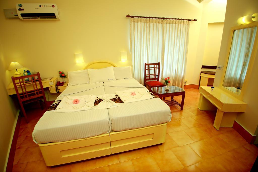 Michaels Inn Thekkady Dış mekan fotoğraf